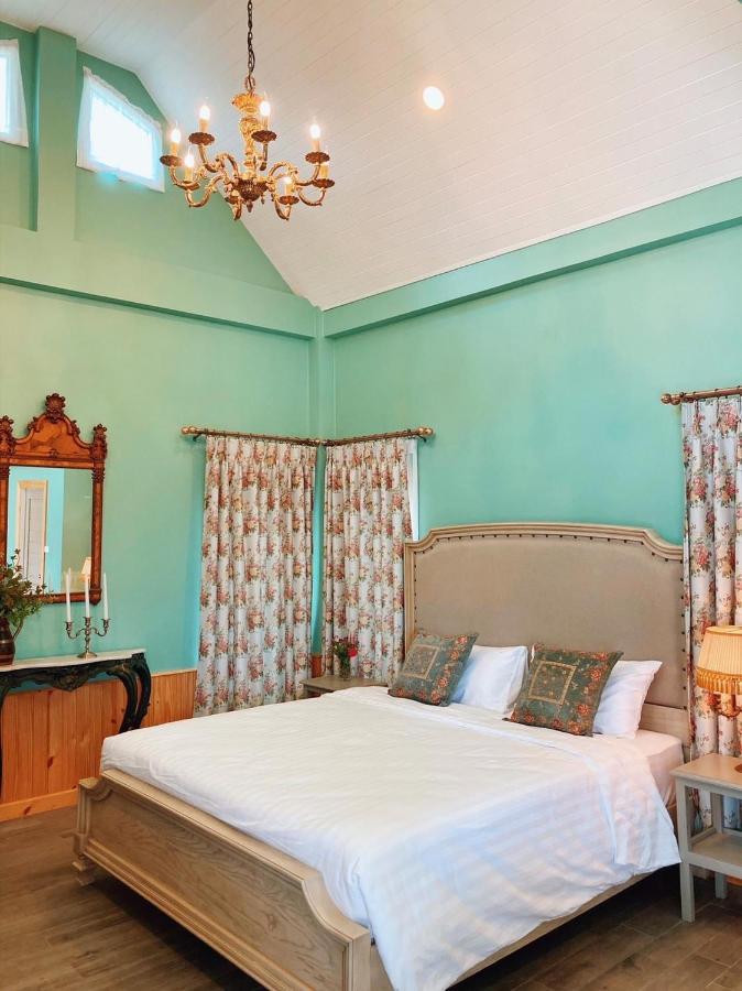 Baroque Boutique Resort Ranong Esterno foto